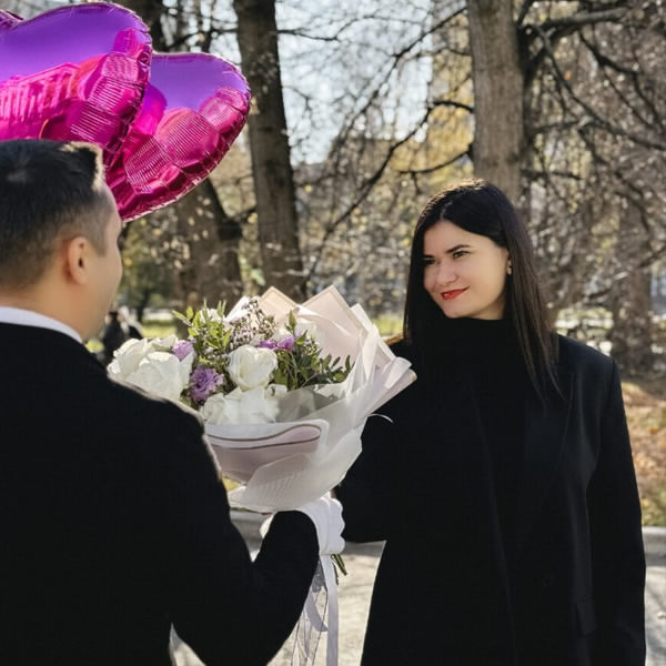 Доставка букетов цветов в Москве — Маркет-цветов